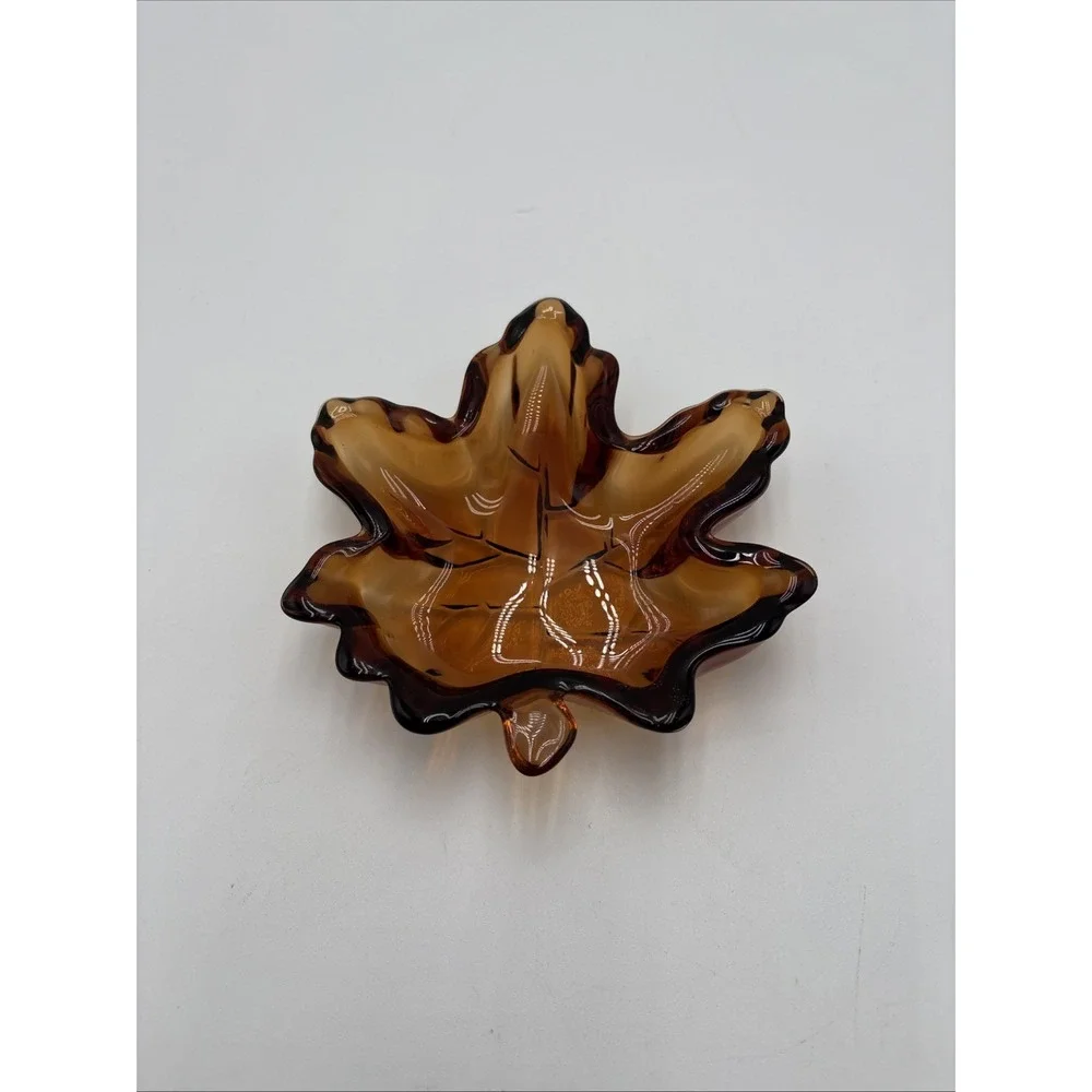 Vintage Amber Glass Leaf Trinket Dish Autumn Décor Ashtray Excellent‎